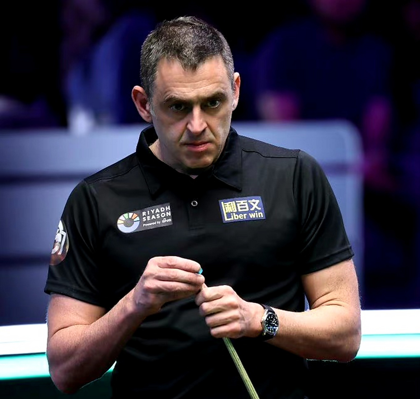 本文围绕 本文围绕